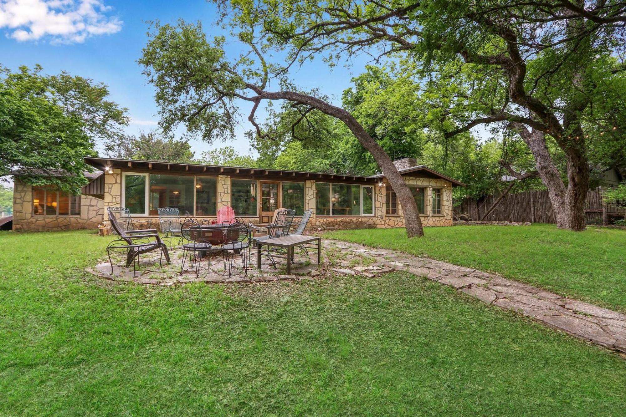 Villa Rock House On Cypress Creek Wimberley Exterior foto